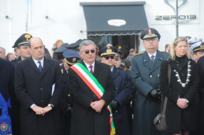 FOTO MANIFESTAZIONE 22/01/2014