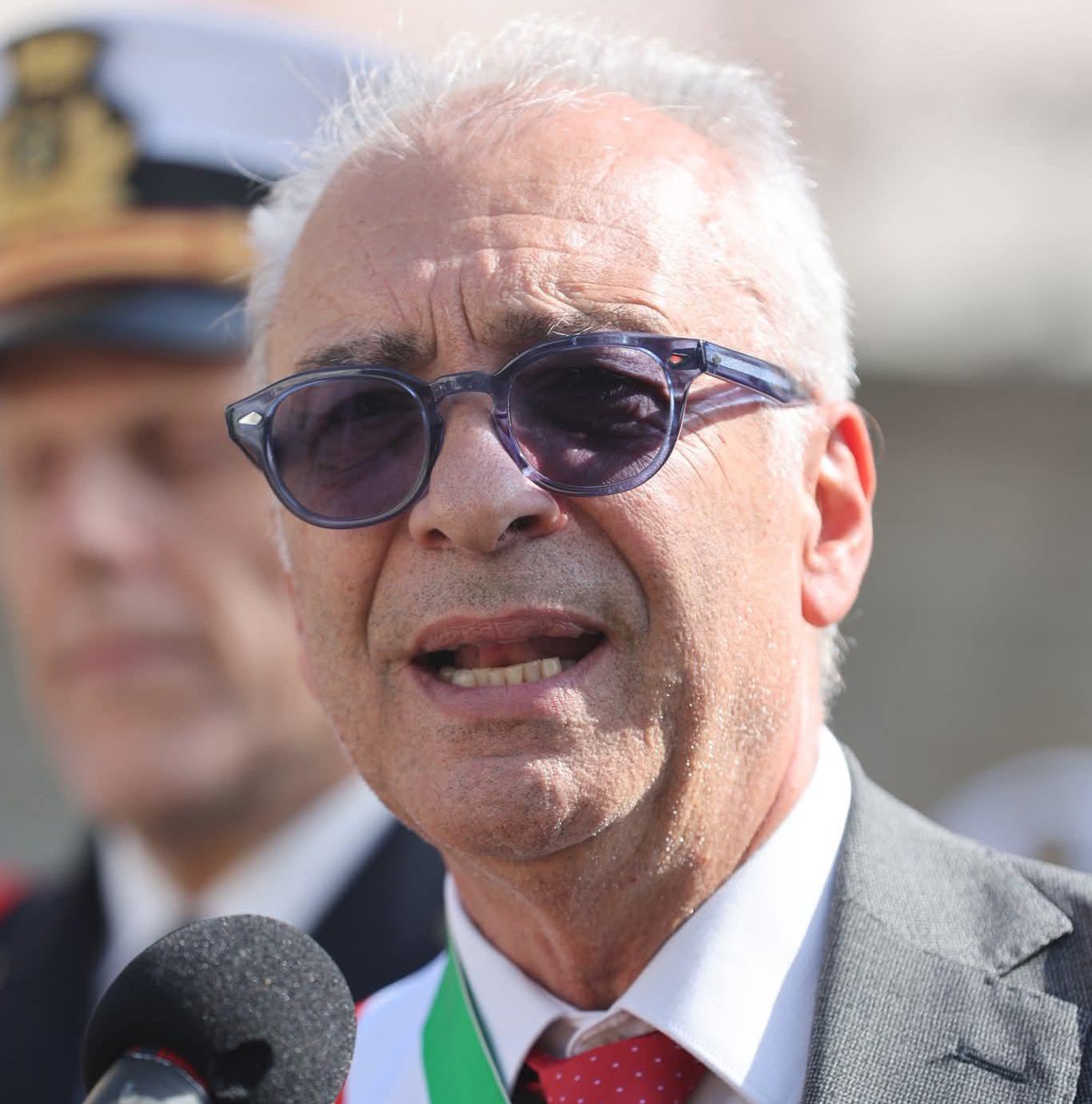 Il sindaco Aurelio Lo Fazio