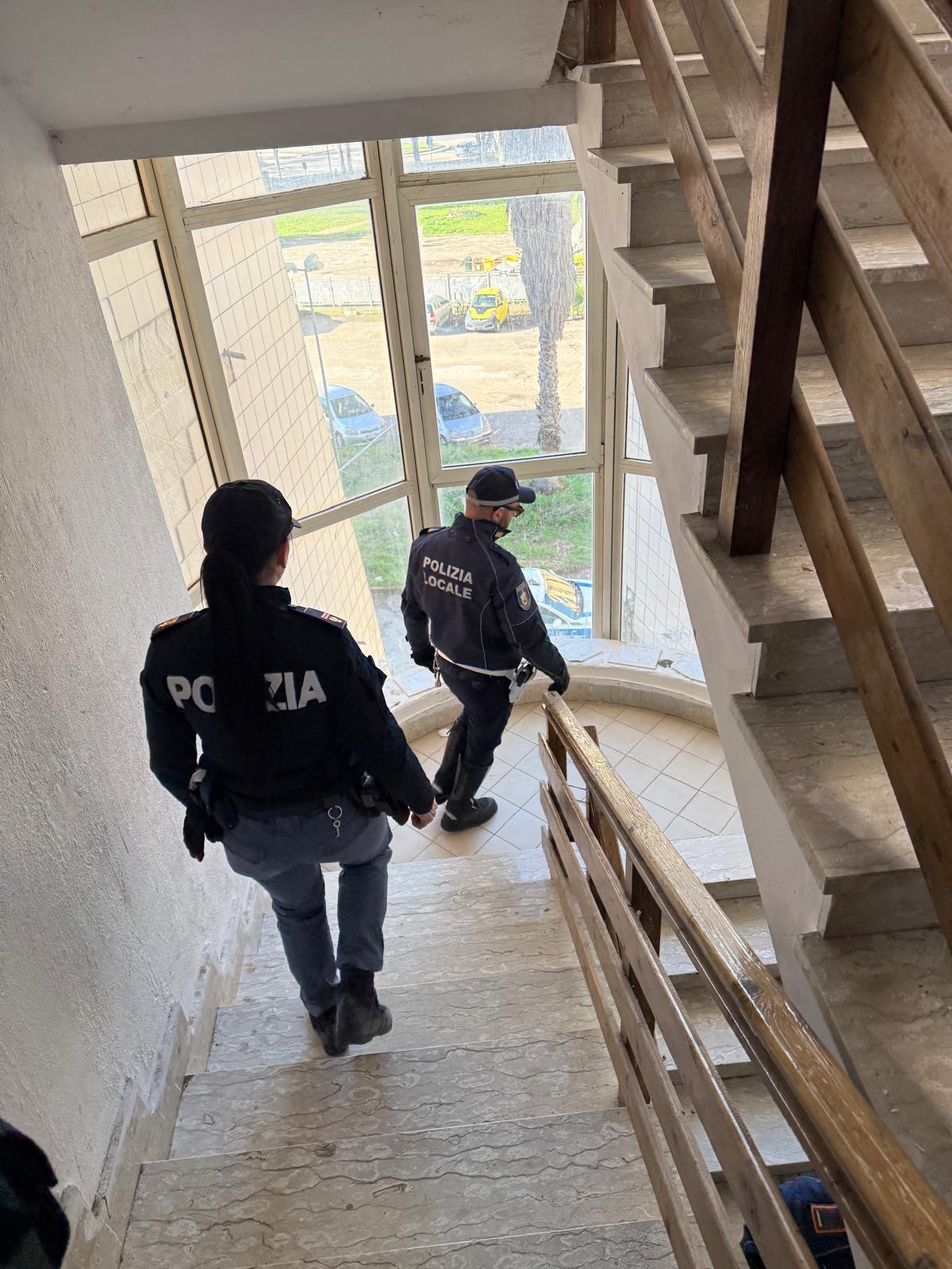 L'operazione congiunta tra Polizia locale e di Stato