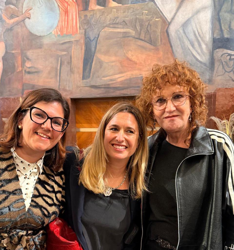 L'assessore Valentina Corrado, Giulia Minoli e Fiorella Mannoia