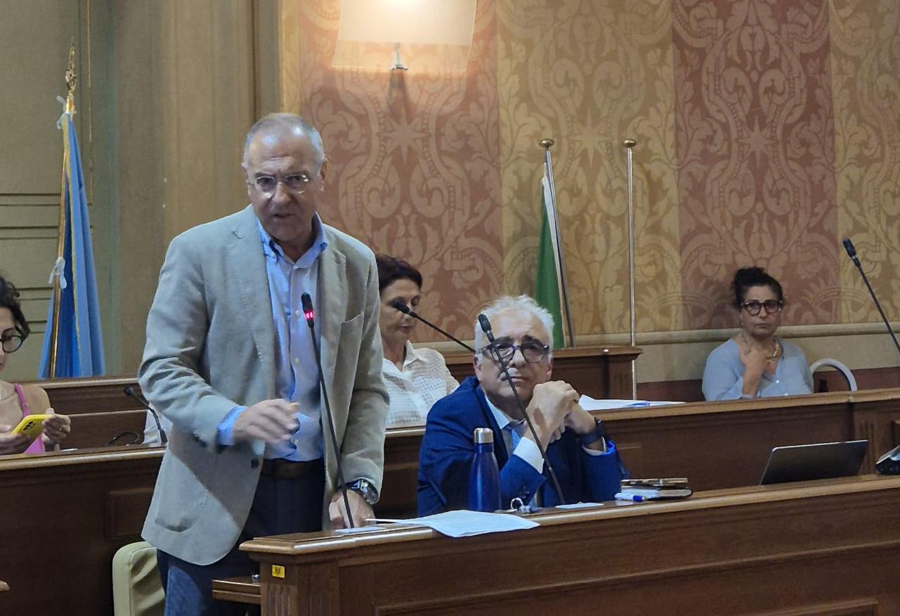 Il vice sindaco Pietro Di Dionisio (a sinistra) e il sindaco Aurelio Lo Fazio