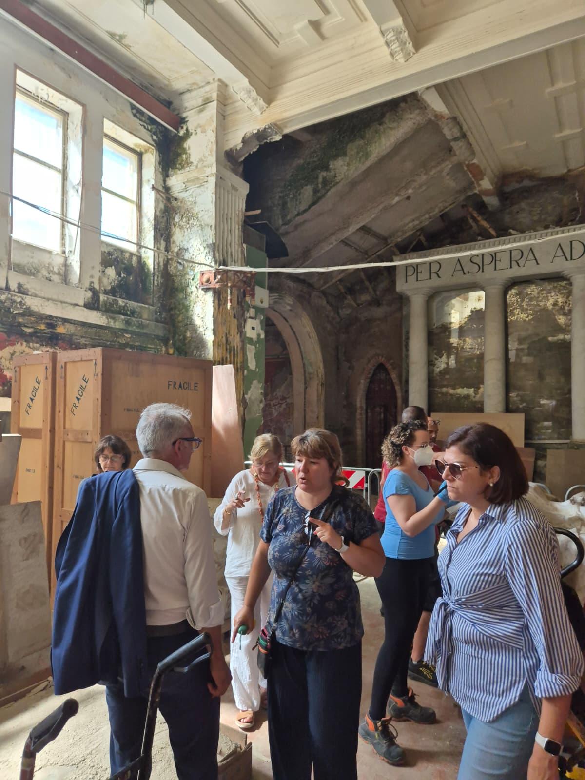 Il sopralluogo e i primi lavori al Salone Pompeiano